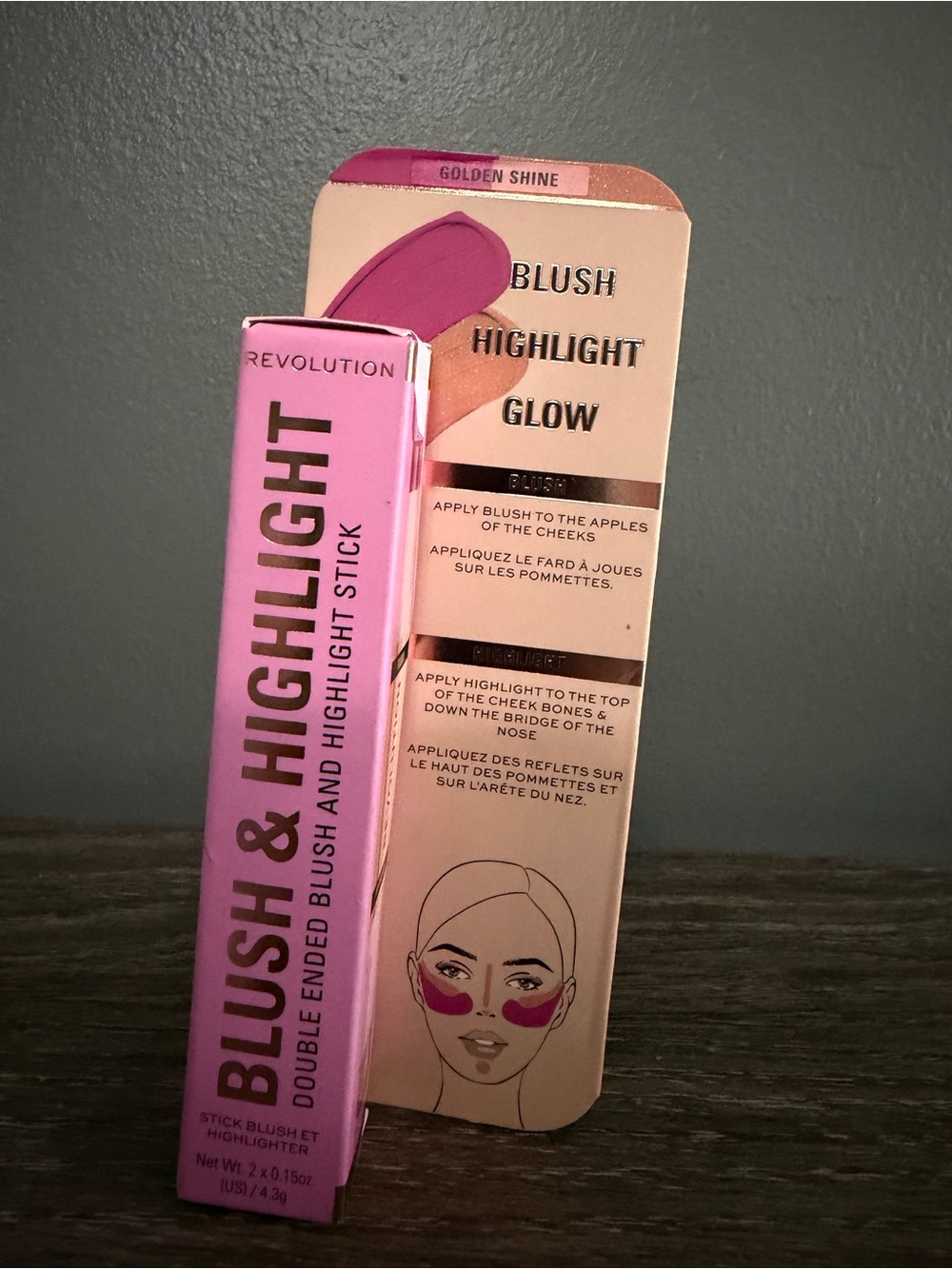 Revolution Double-Ended Blush & Highlight Stick -